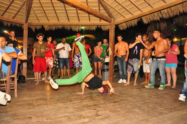 Zoo Beach Party 